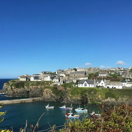 Tre Lowen Port Isaac